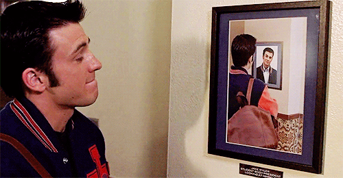 026B99E7-7FF7-4160-BDEC-4A2838EF1282.gif