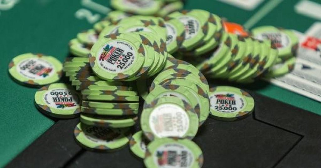 103721663-chips_2016_World_Series_of_Poker.1910x1000.jpg