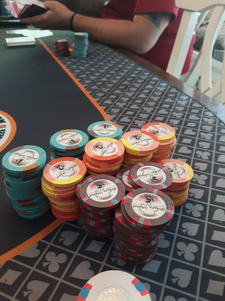 15914704636728043403566365840885.jpg