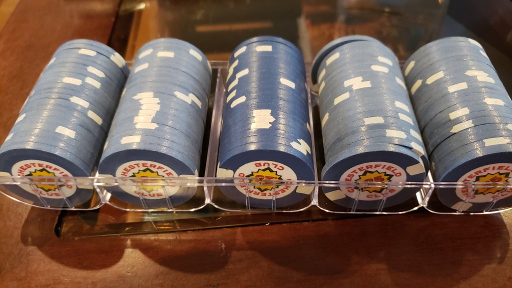 159468210861340711123920438315.jpg