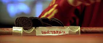 Oreo Cookies In Rounders (1998)