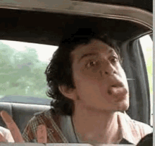 1685239940220.gif