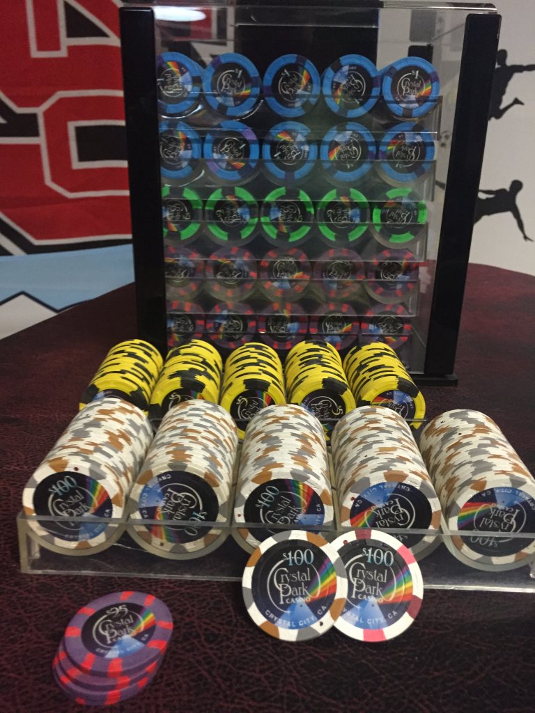 $1 Crystal Park Casino Paulson Casino Poker Chip w/ protective case! 