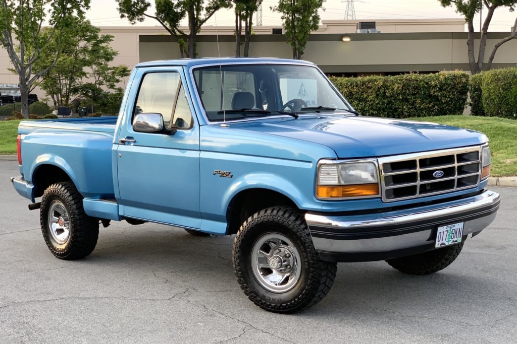 1992_ford_f-150_159059135199e24dCE8BAB64-2A2F-4F2C-A19E-3936F56A9AE3.jpeg