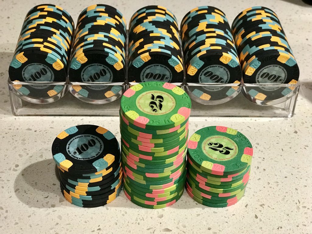 281566