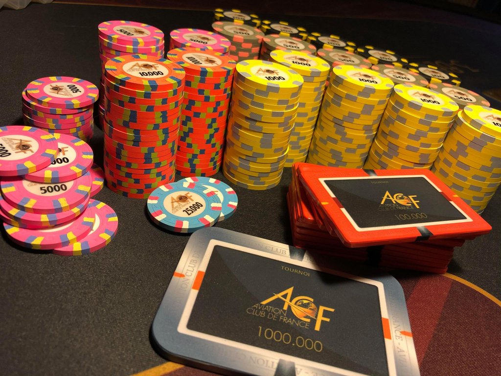 Paris france casino poker slots
