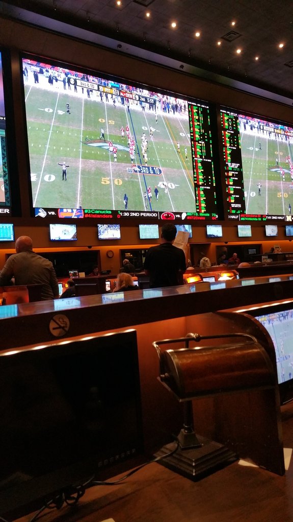 20160117-redrocksportsbook.jpg