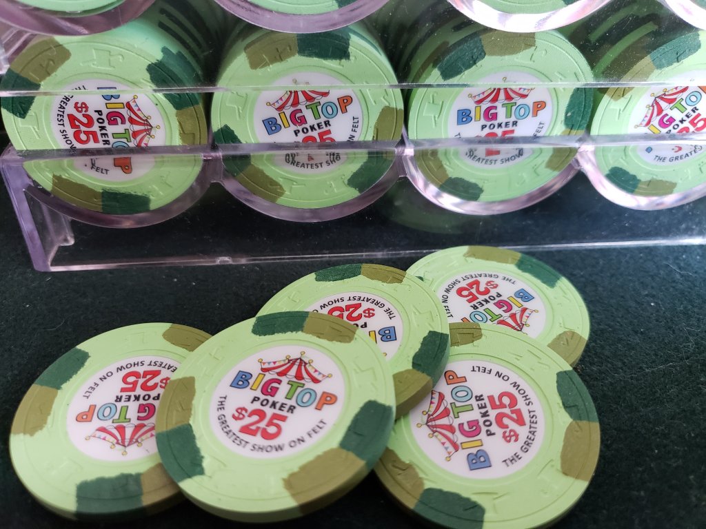 242843