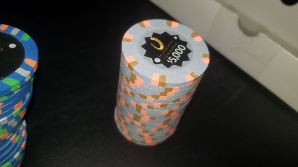 246835