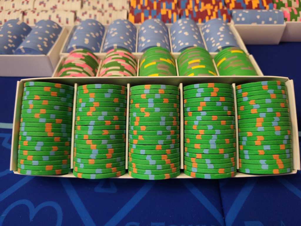 20221129_190745.jpg