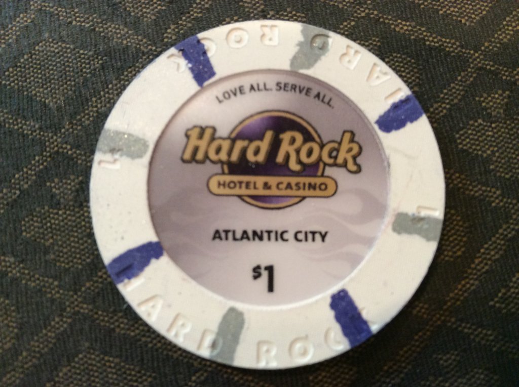 $2.50 Chip Hard Rock Hotel & Casino Atlantic City Chip Blackjack Poker Craps NJ 