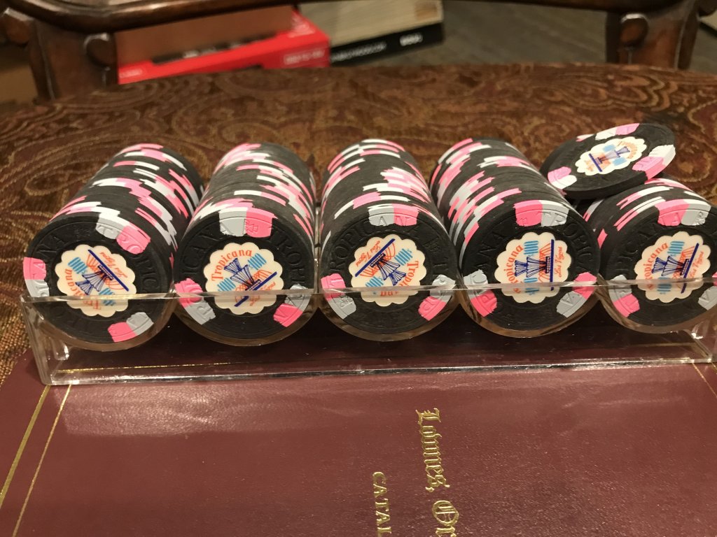 255748