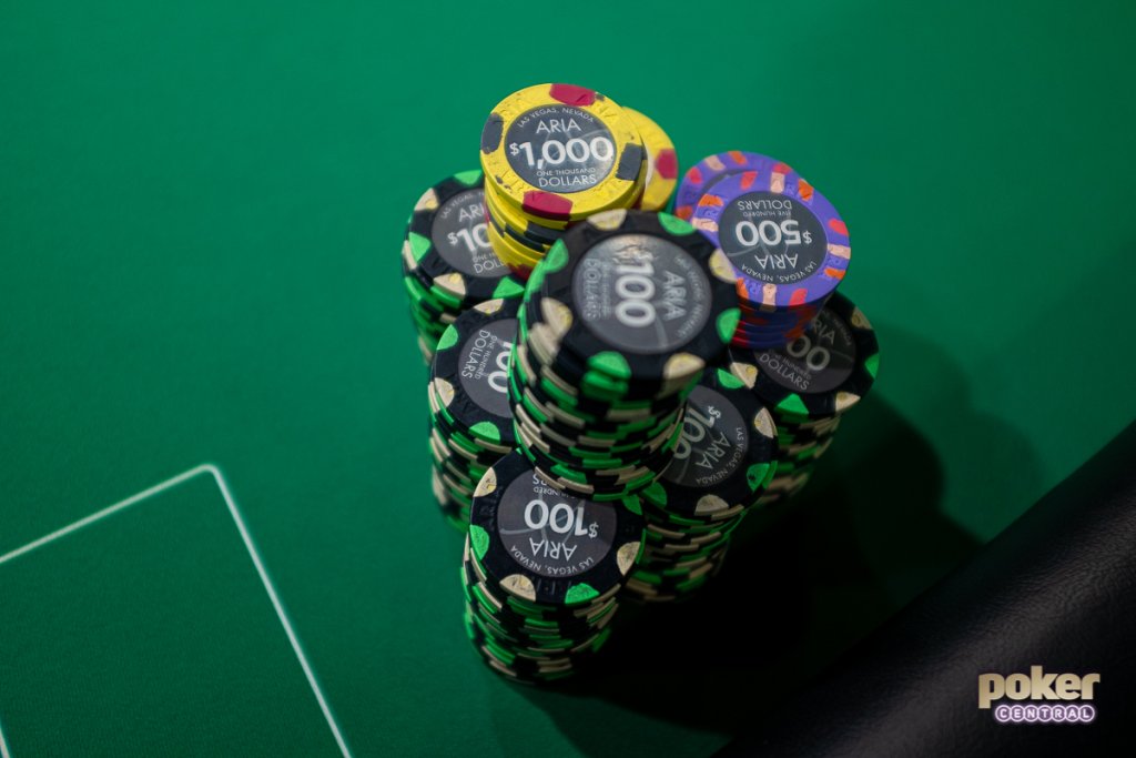 4c2c67e0-super-high-roller-cash-game_aria-cash-chips_dscf2032.jpg