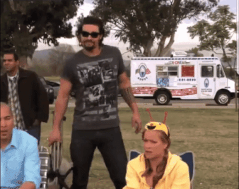 4e1b52fb-6336-4bc4-af47-3cc1f30c176c_138326607094210.gif