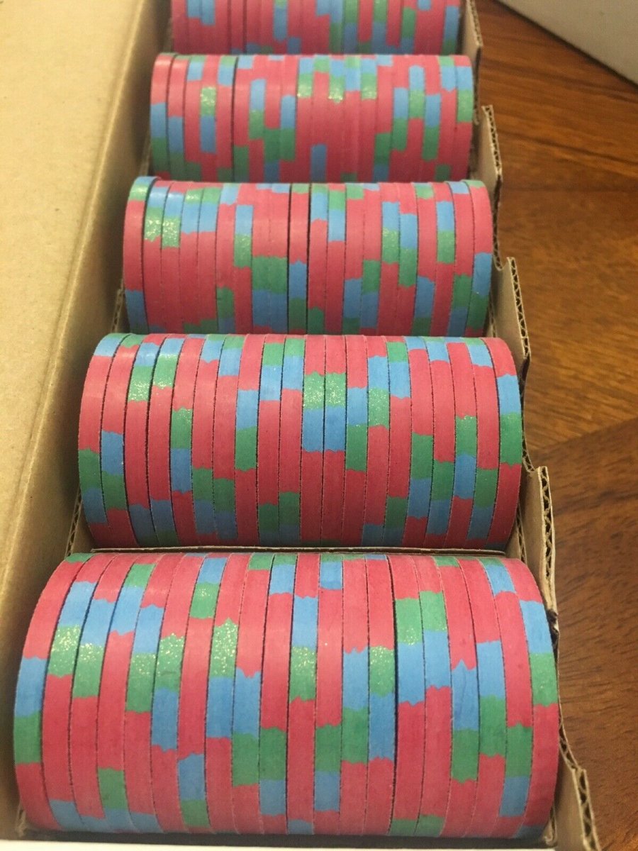289695