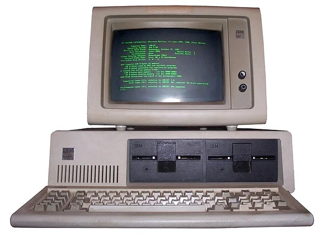 640px-IBM_PC_5150.webp