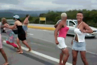 659420C8-457E-4B0A-A4F9-ECBE74E9D5D1.gif