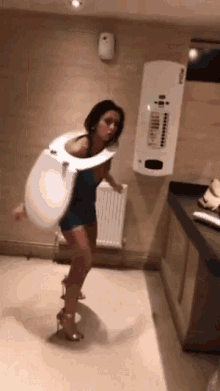 705476A7-A773-481D-ACF1-CDACBE162053.gif