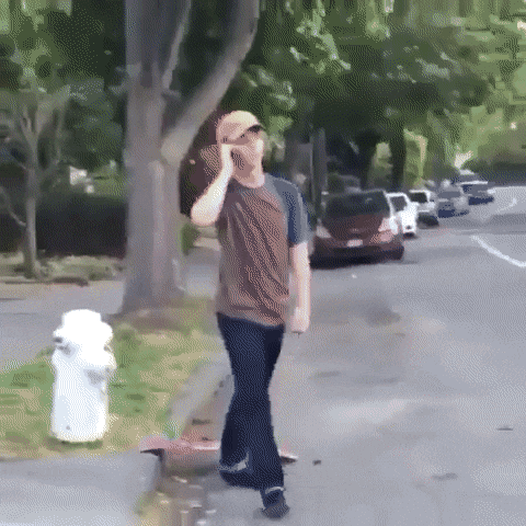 76C671C6-4173-4D2D-9DB5-818E69D5A84B.gif