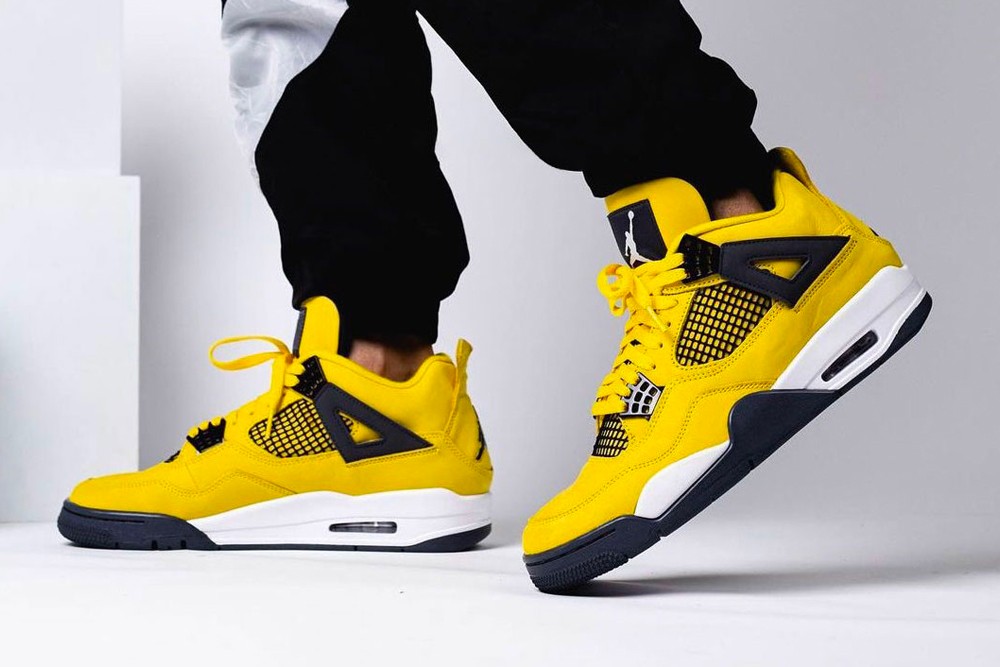 air-jordan-4-lightning.jpg