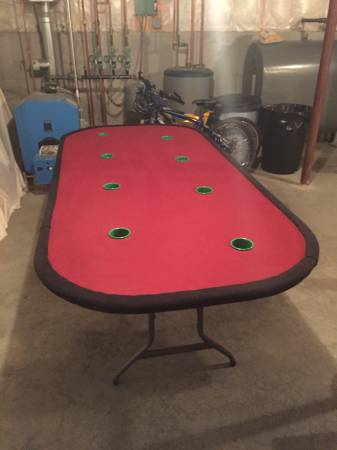 bad_poker_table.jpg