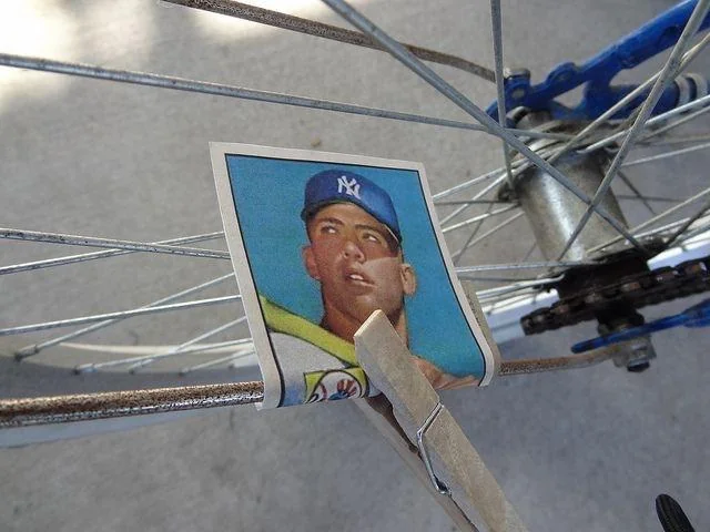 baseball-cards.webp