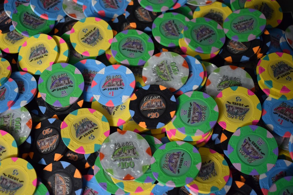 Bean Town Poker 43mm IHC Cali Cash Set  (8).JPG