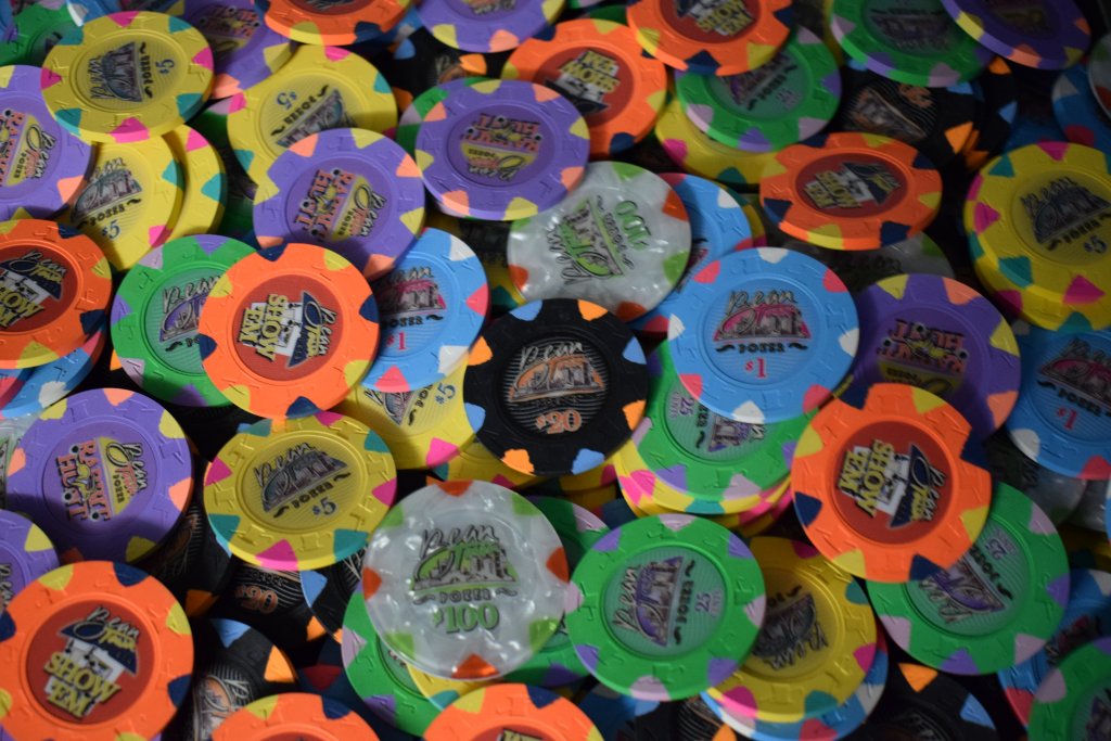 bean-town-poker-43mm-ihc-cali-cash-set-9-jpg.489083