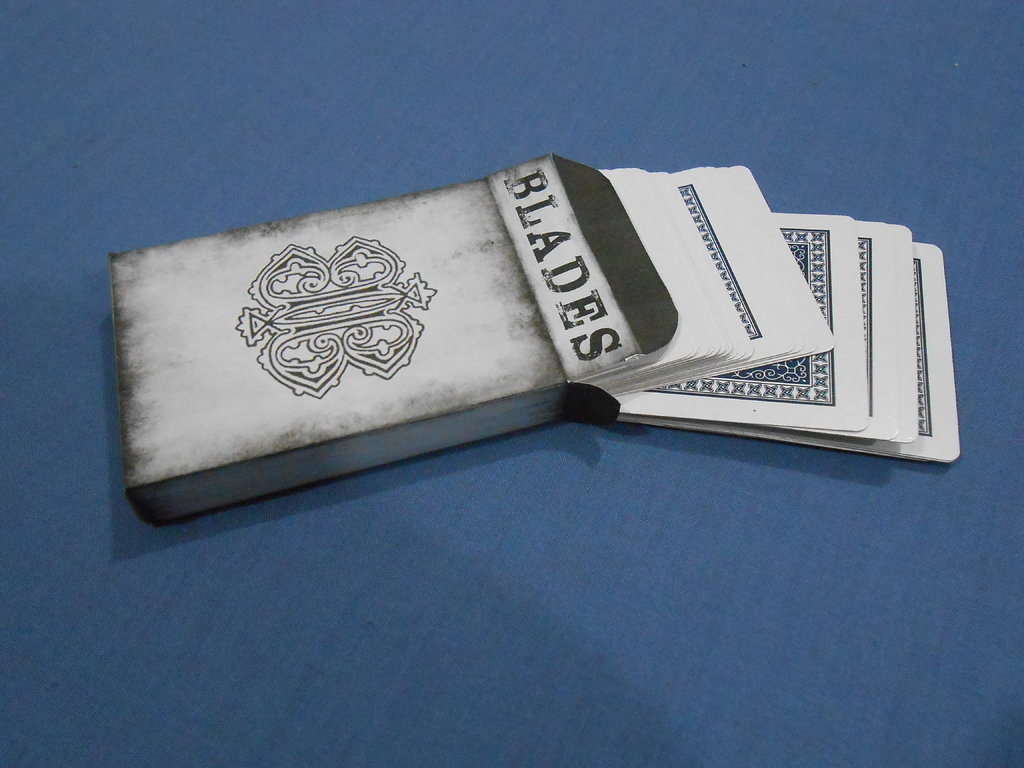 BLADES box 007.JPG