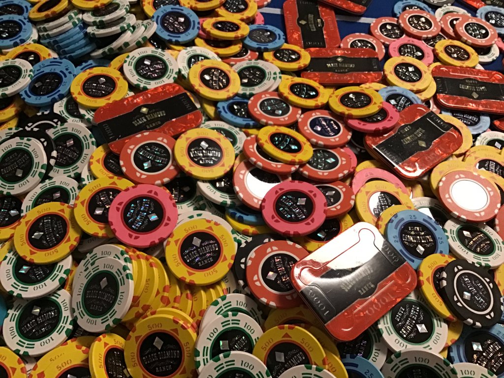 244556