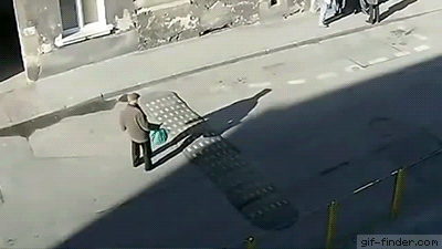 C767FE68-6583-4EDC-B5FA-2D4A9B113EC2.gif