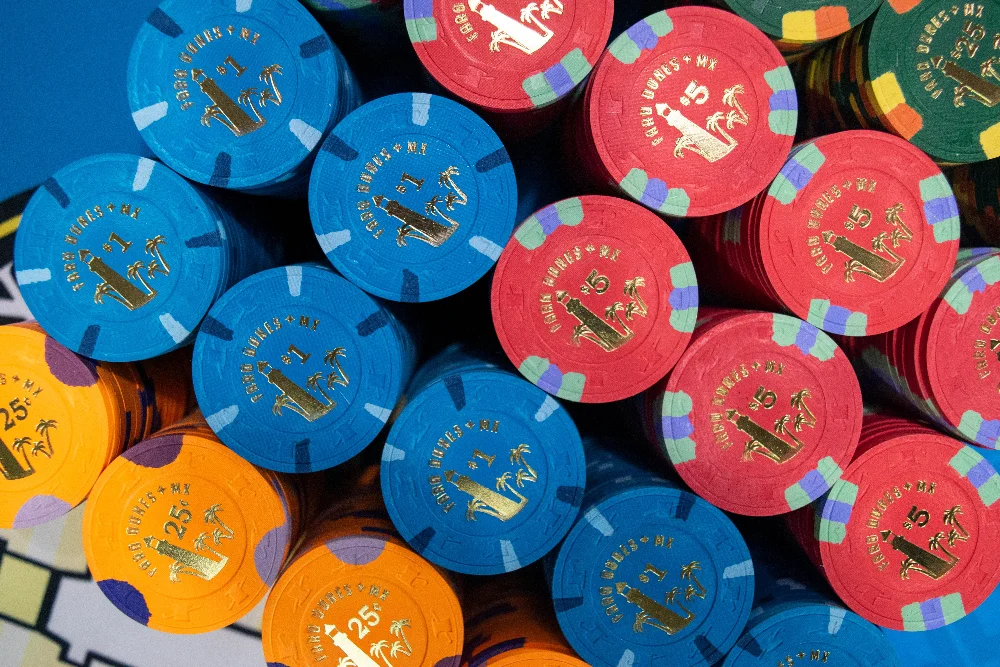 Casinochips2_9.jpg-FULL_583f7b47-9e94-4bd9-b6aa-68c96f5b4264.webp