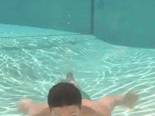 CDCC7D3D-6893-4E8A-9500-8C40BE5D9AF6.gif