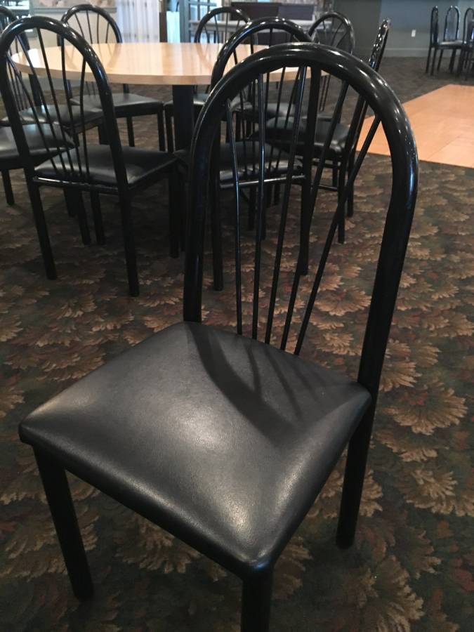 chair.jpg