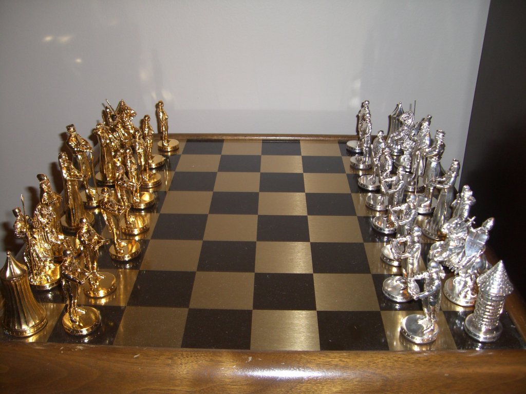Chess Set 001.jpg