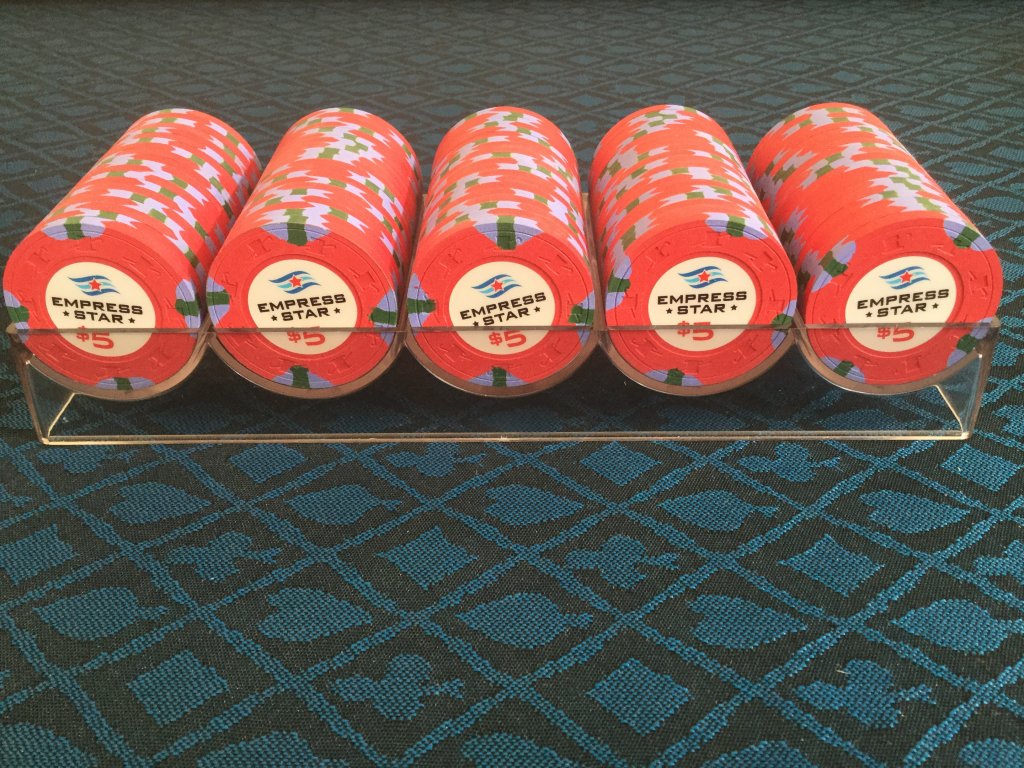 ES $5 - 1.JPG