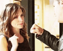 flirt-fistbump.gif