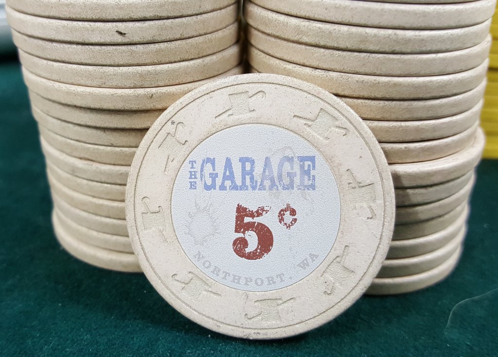 Garage003.jpg