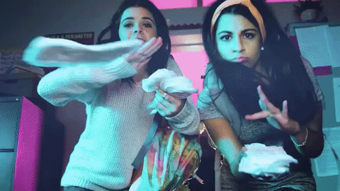 giphy (1).gif