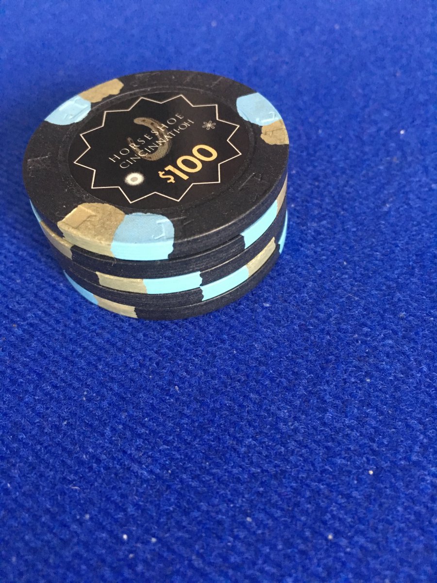 255358