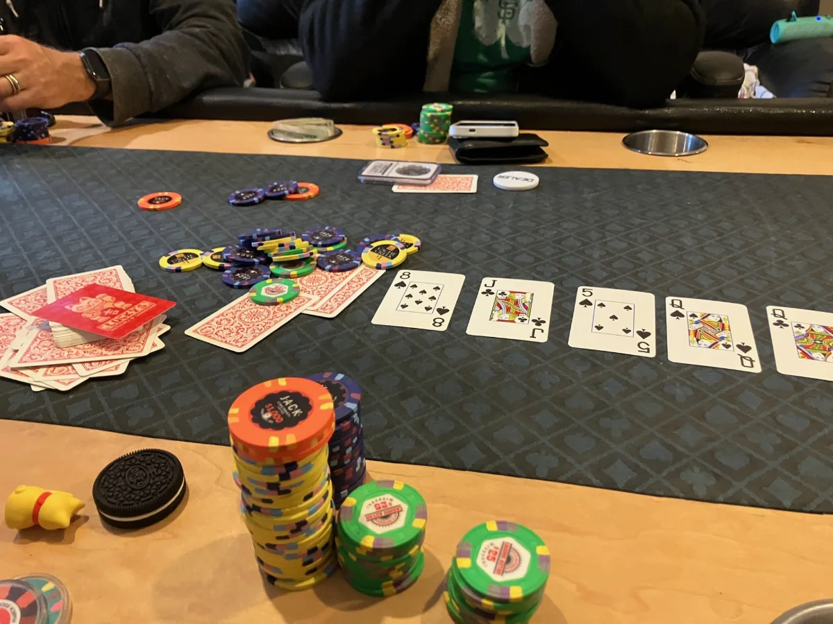 image mixed molds cash set in play.webp