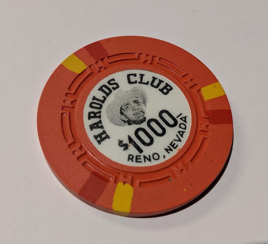 251883