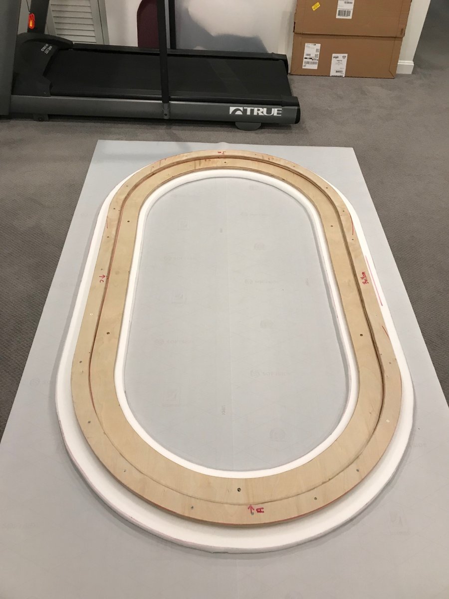 300984