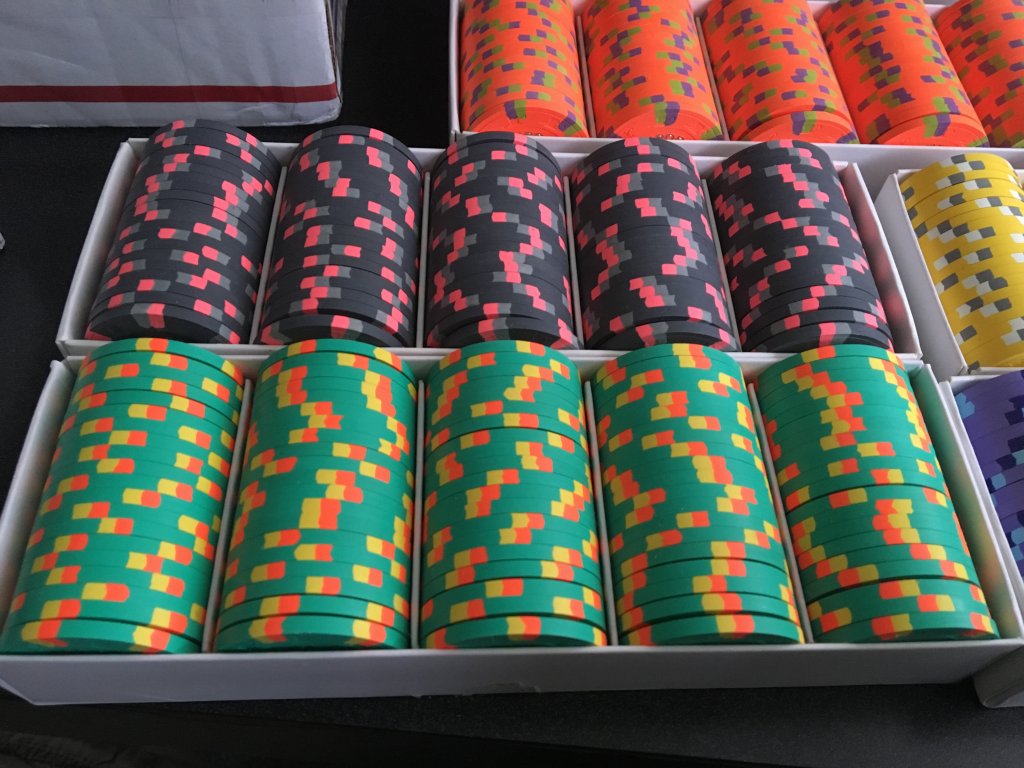 248352
