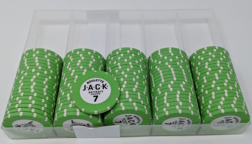 Jack Roulette Chips - Bud Jones - 23 Mint Green.jpg