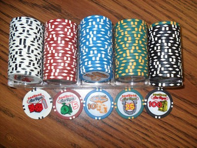 las-vegas-clay-poker-chip-set-5-10-25_1_a3fbb436b7798566bc74a6e8850dce77.jpg