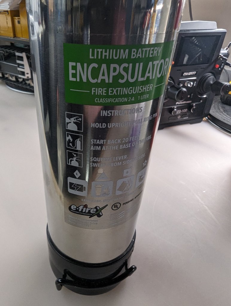lithium battery fire extinguisher.jpg