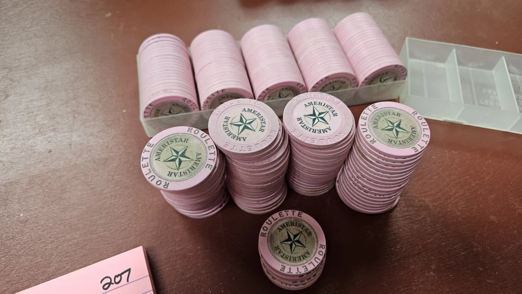 Lot 208 pink.webp