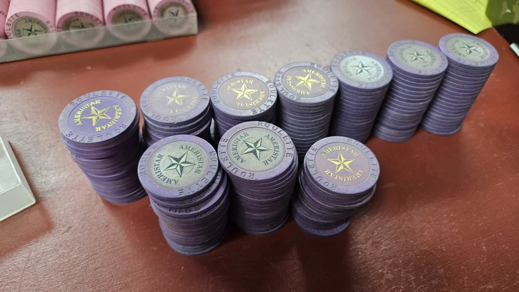 Lot 208 purple.webp
