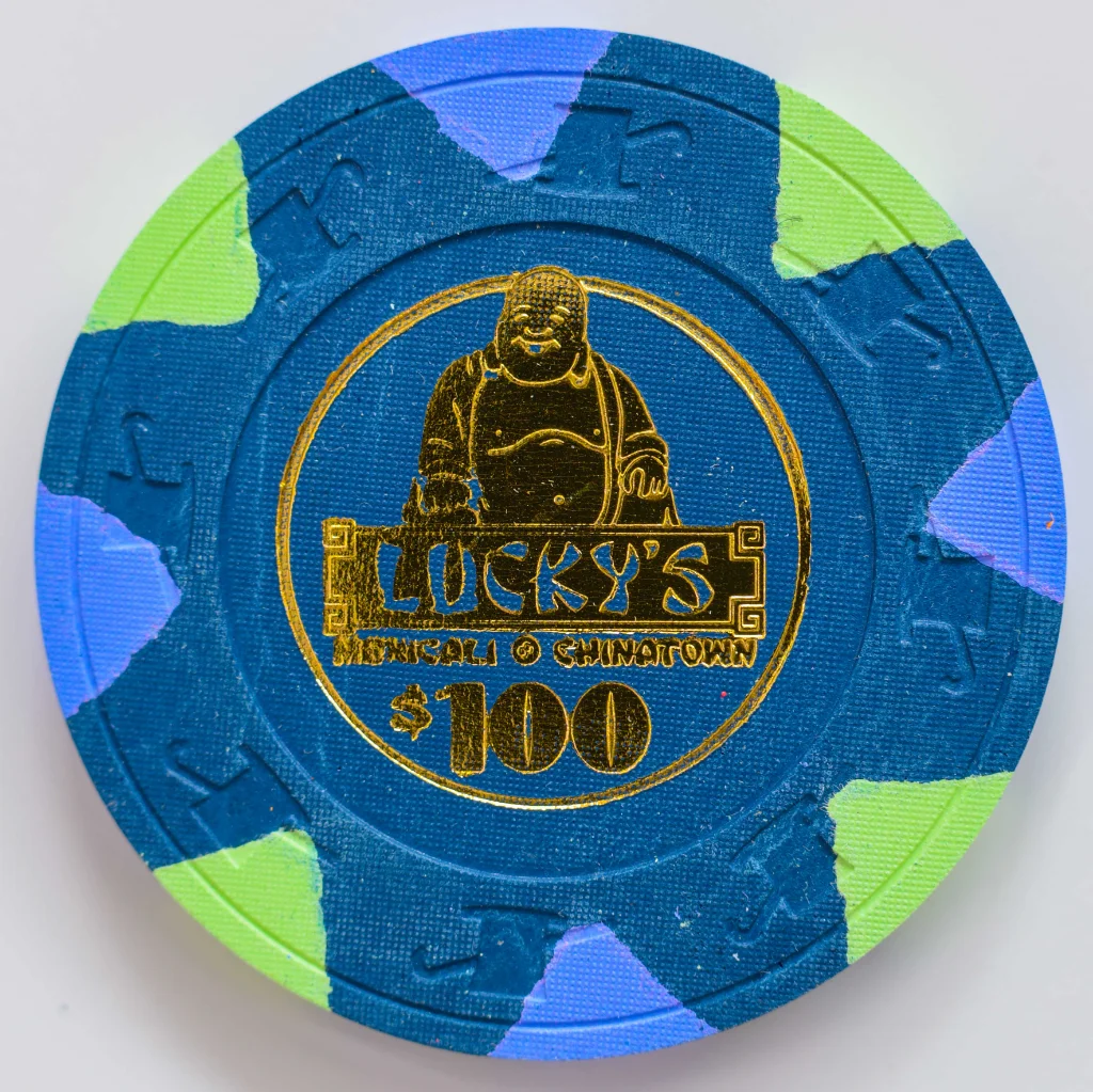 luckys-012.webp